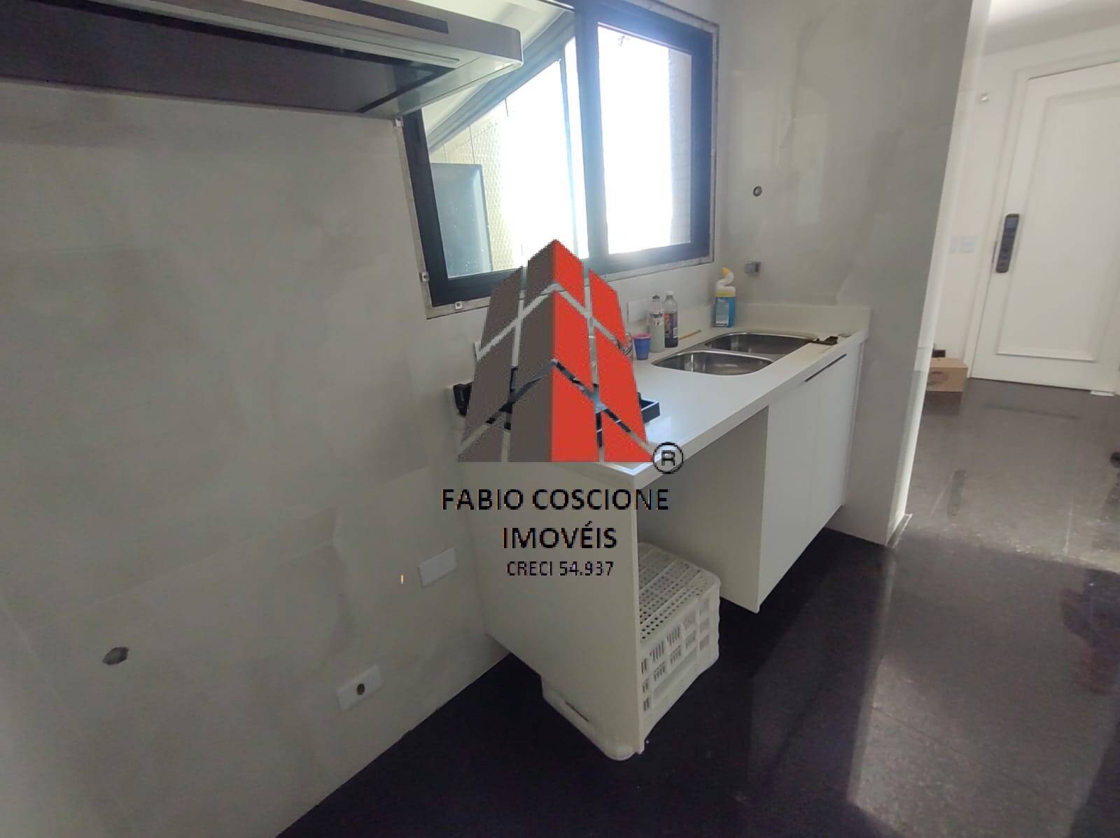 Cobertura, 3 quartos, 325 m² - Foto 75