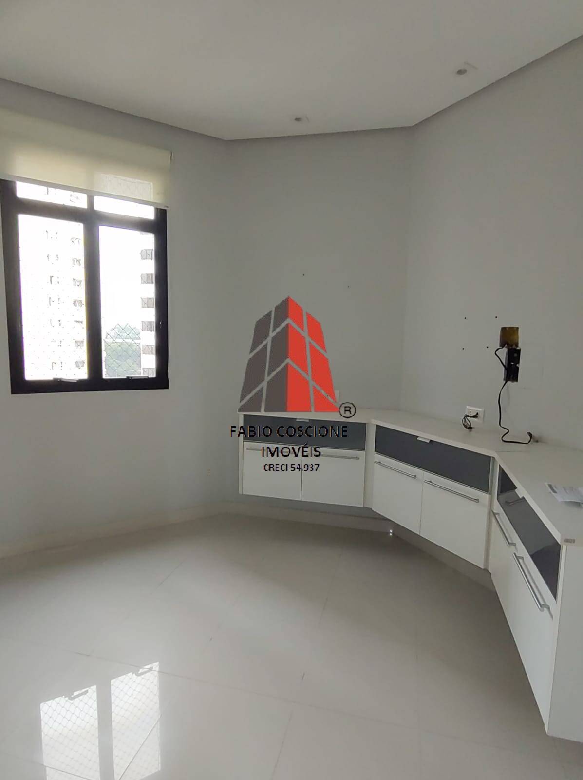Apartamento à venda e aluguel com 3 quartos, 200m² - Foto 7