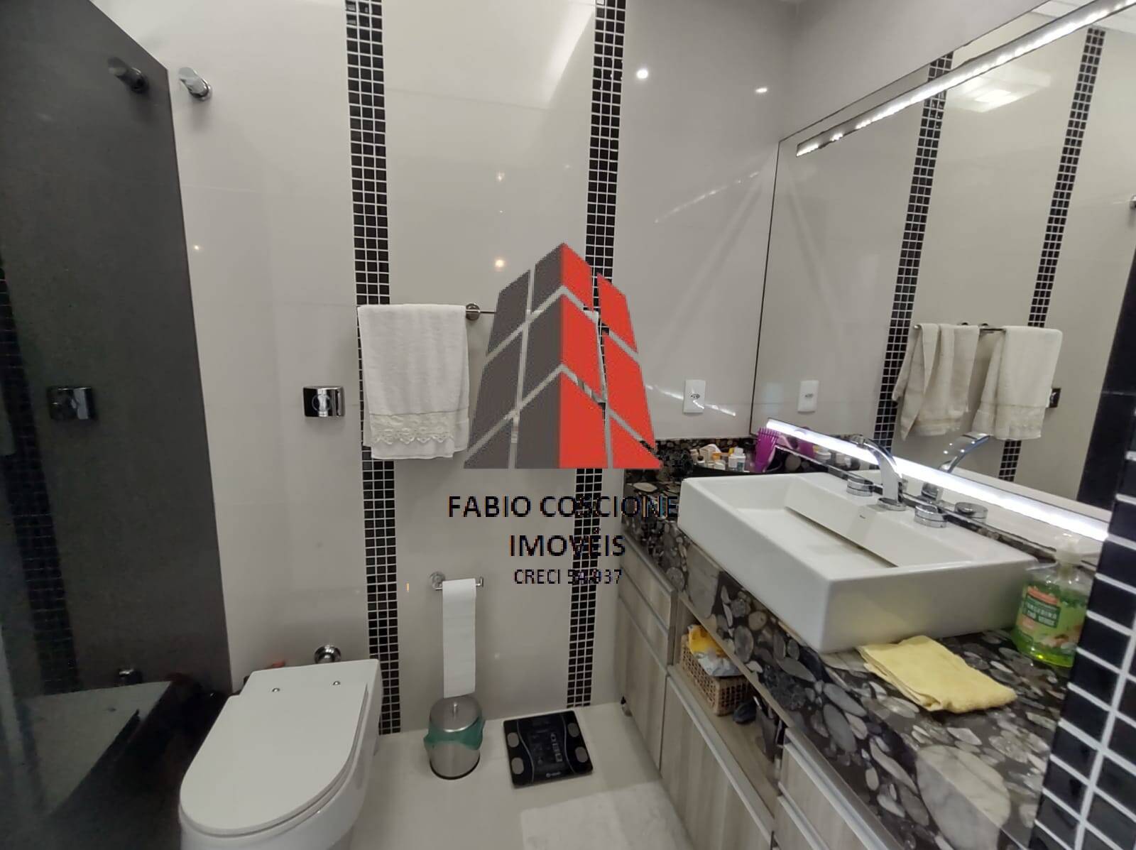 Casa, 3 quartos, 250 m² - Foto 47