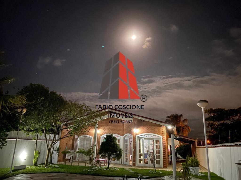 Casa, 3 quartos, 230 m² - Foto 32