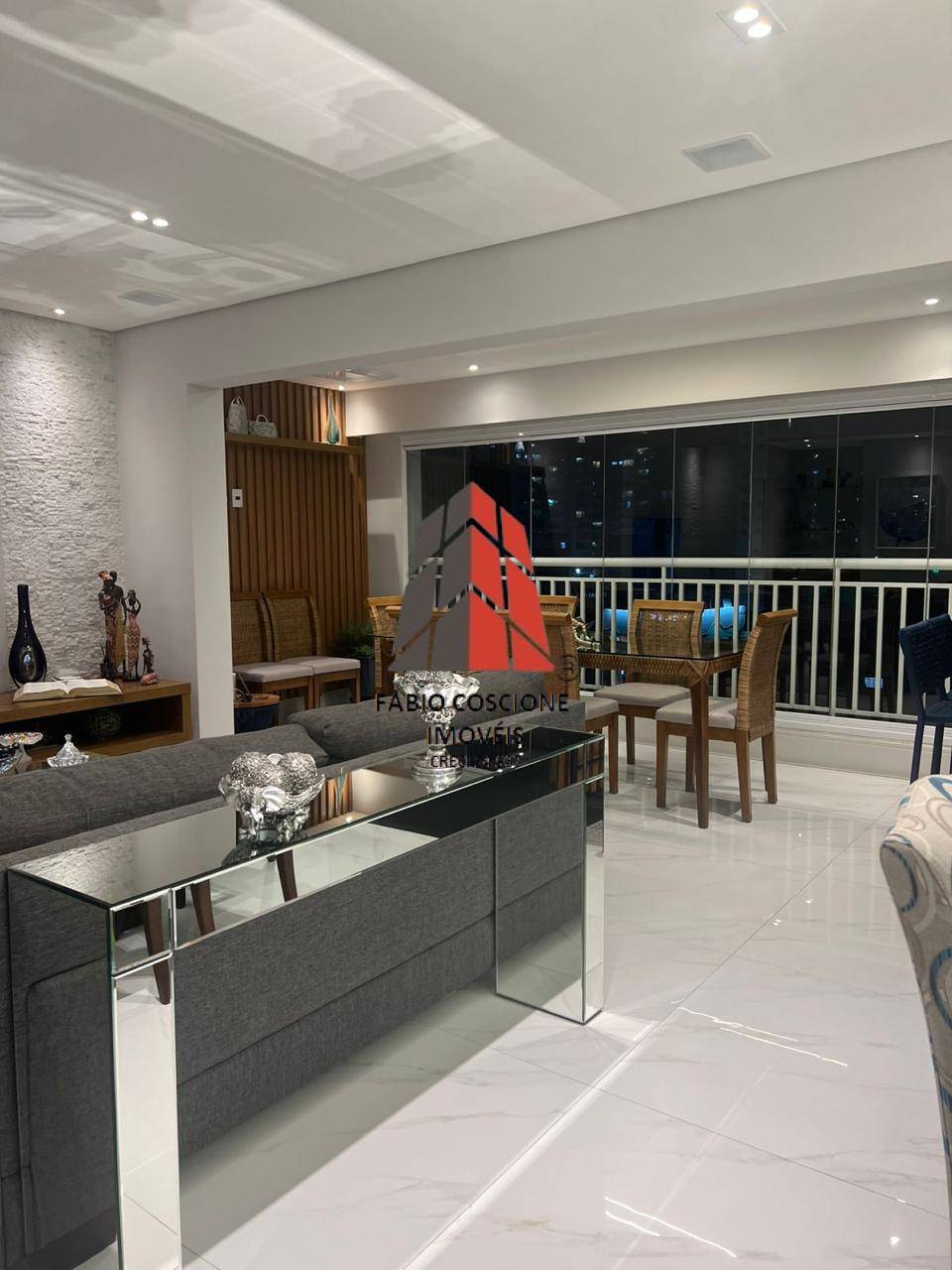 Apartamento, 3 quartos, 132 m² - Foto 2