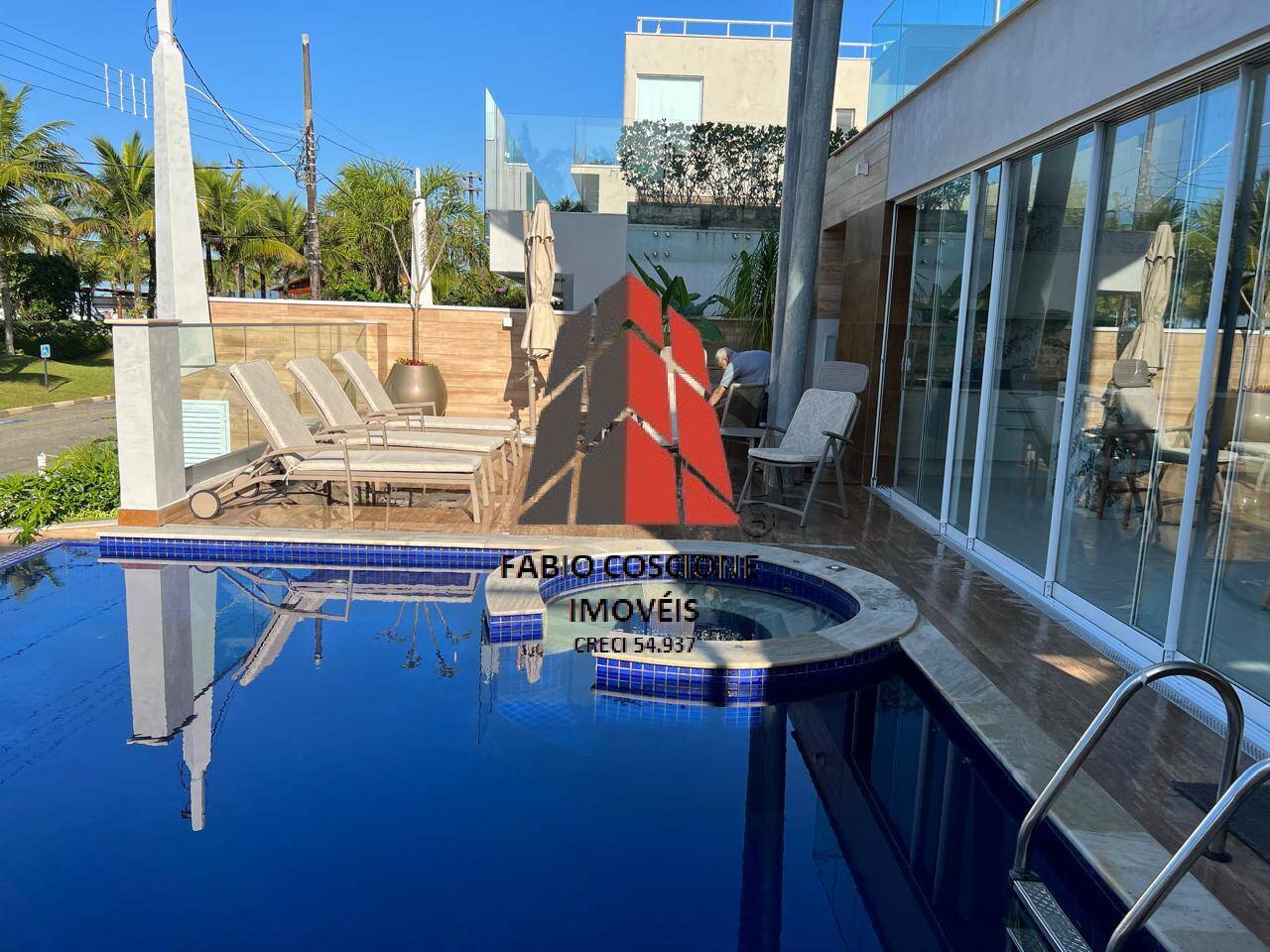Casa, 8 quartos, 371 m² - Foto 4