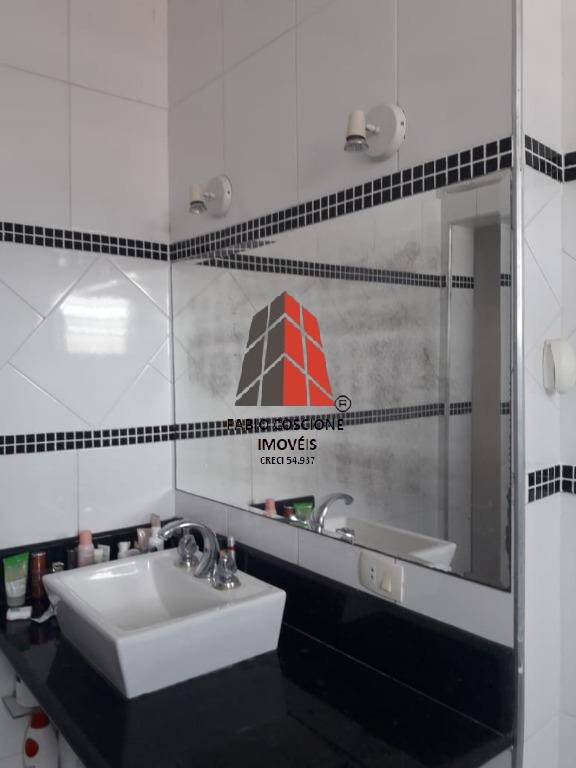 Sobrado, 4 quartos, 200 m² - Foto 32